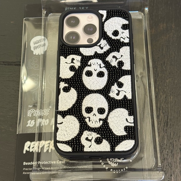 Pink Sky Skull Skulls Reaper Halloween iPhone 15 Pro Max Beaded Case NWT NIB - Picture 1 of 1